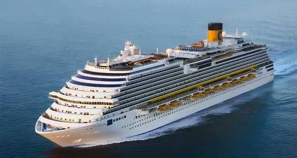 Navio Costa Diadema