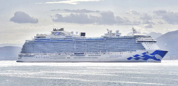 Navio Royal Princess